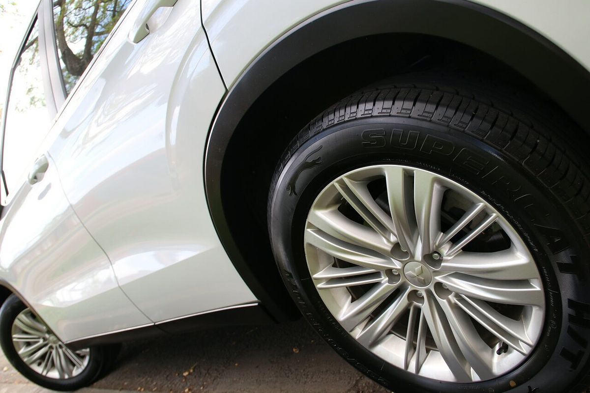 2022 Mitsubishi Outlander LS ZM