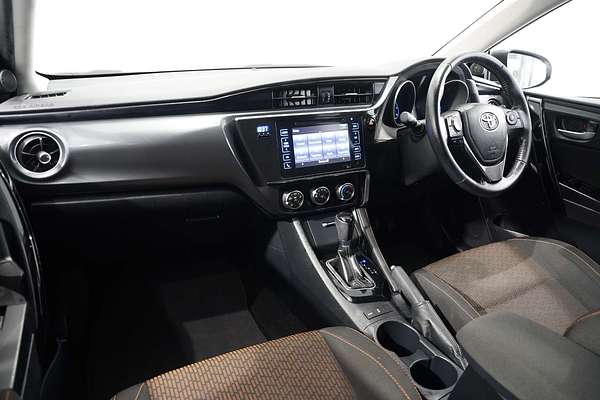 2018 Toyota Corolla SX ZRE182R