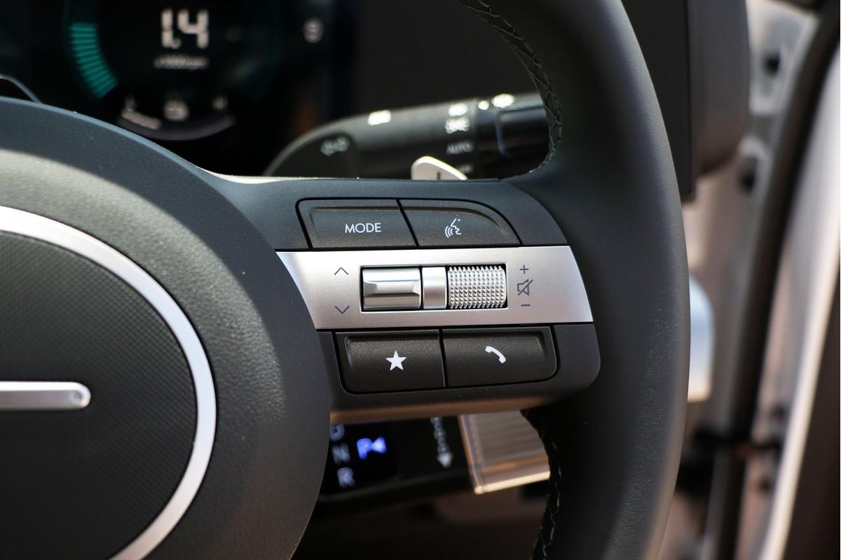 2025 Hyundai Kona Hybrid SX2.V3