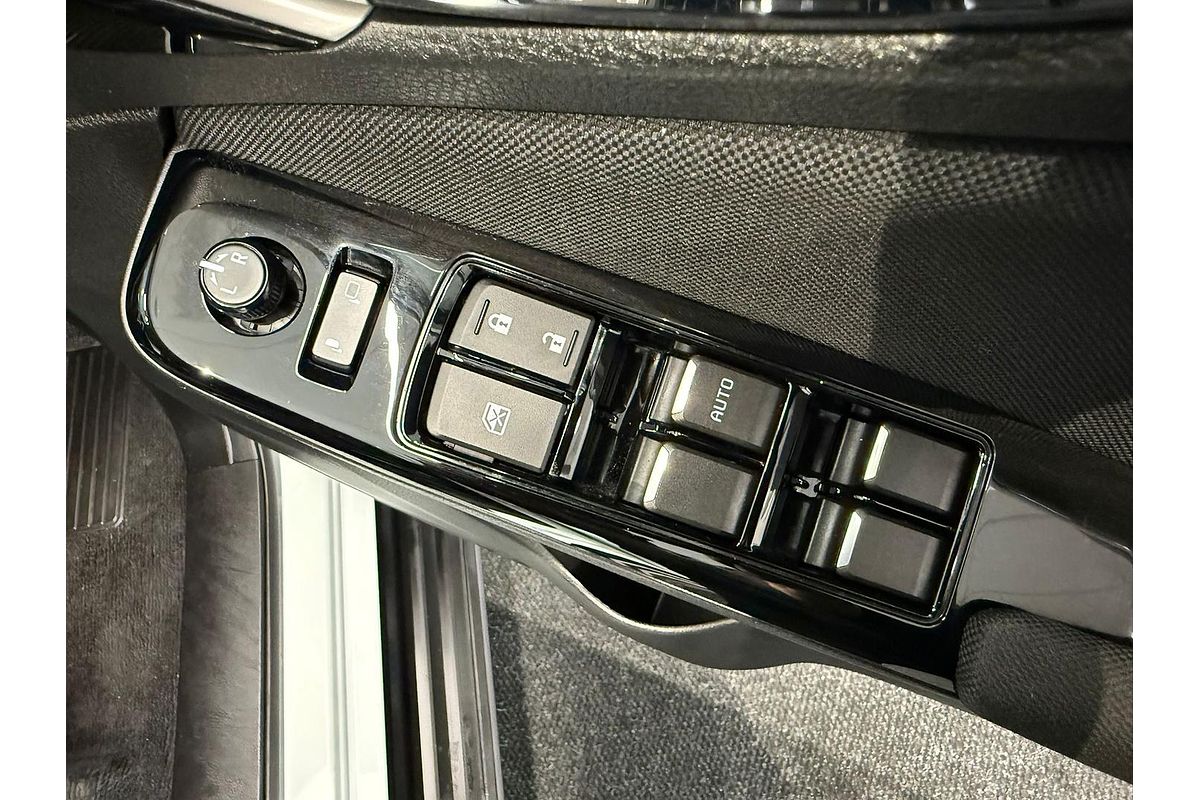 2024 Isuzu MU-X LS-U