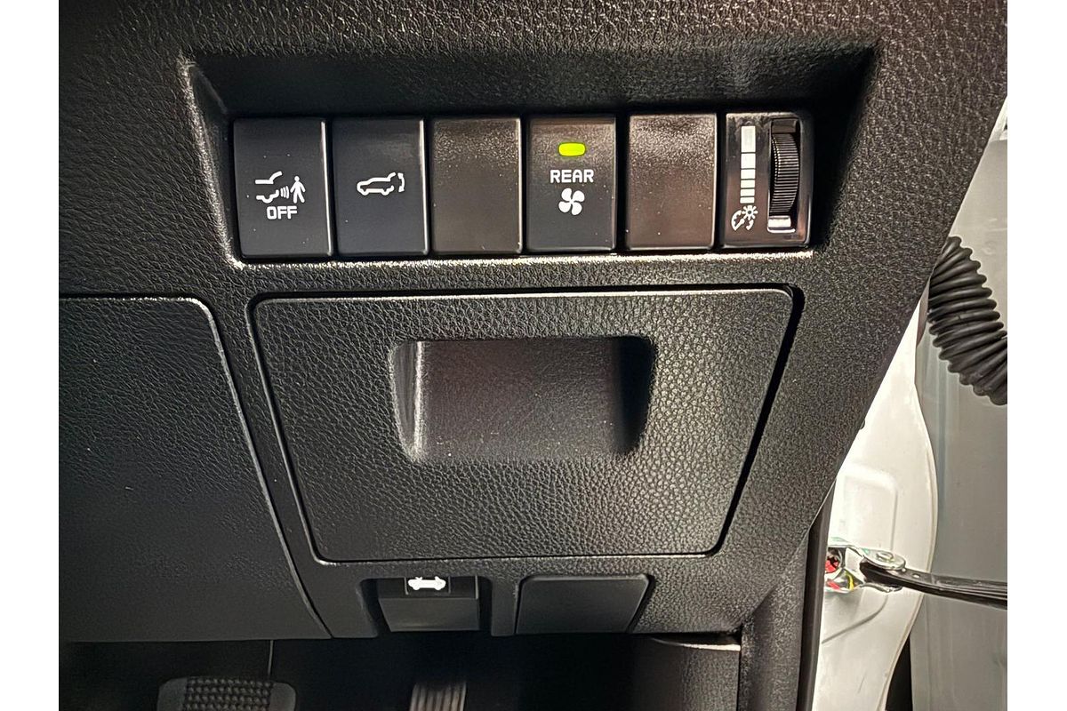 2024 Isuzu MU-X LS-U