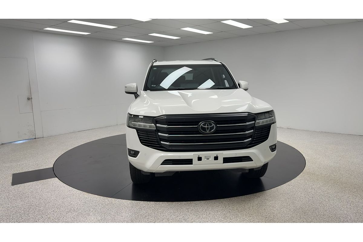2023 Toyota Landcruiser GXL FJA300R
