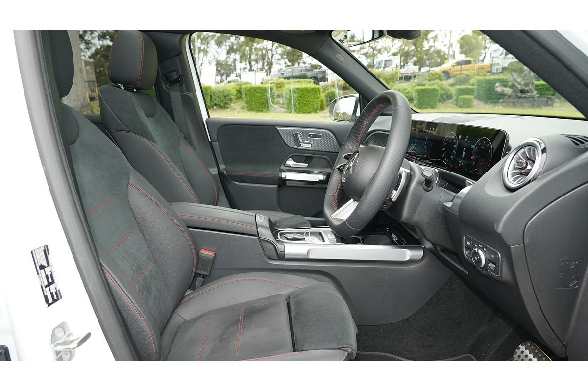 2025 Mercedes-Benz GLB-Class GLB250 X247