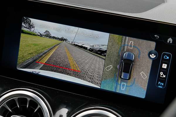 2025 Mercedes-Benz GLB-Class GLB250 X247