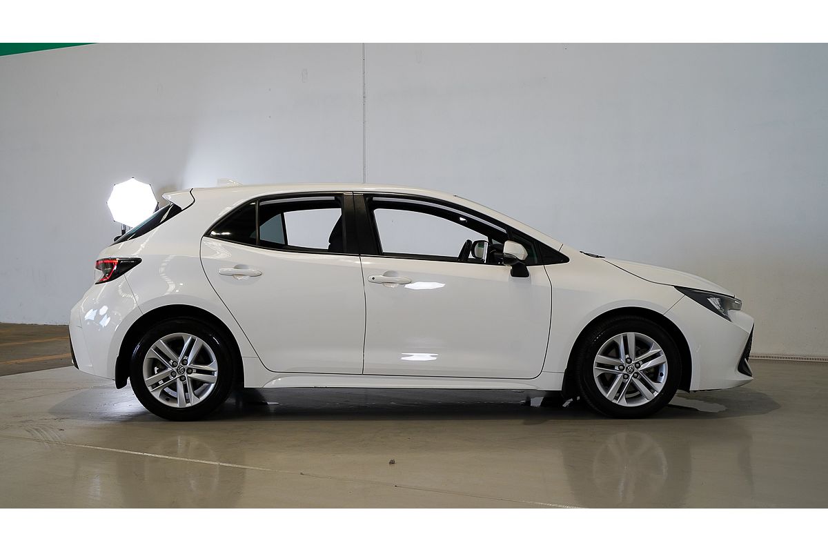 2021 Toyota Corolla Ascent Sport MZEA12R
