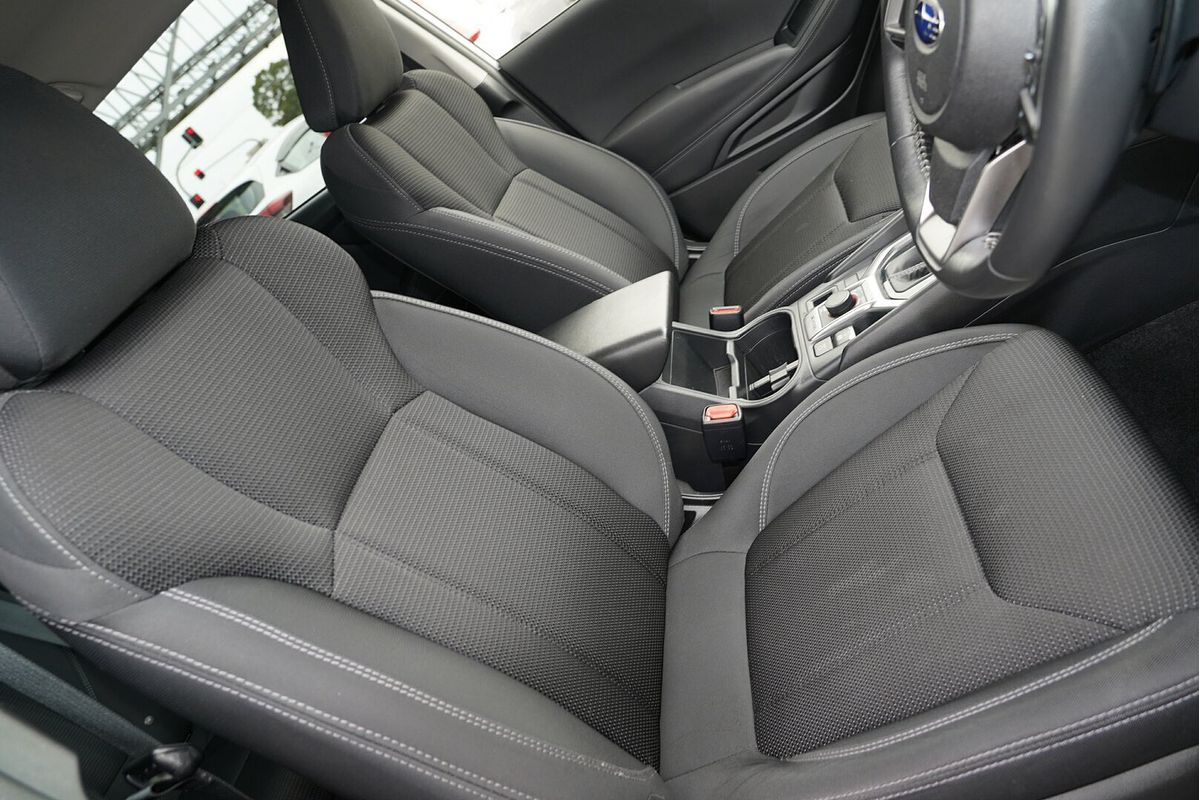 2023 Subaru Forester 2.5i S5
