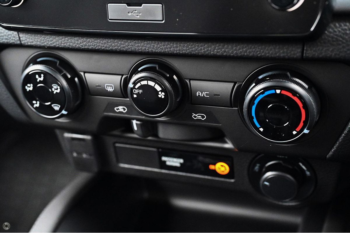 2025 Mazda BT-50 XT TF 4X4