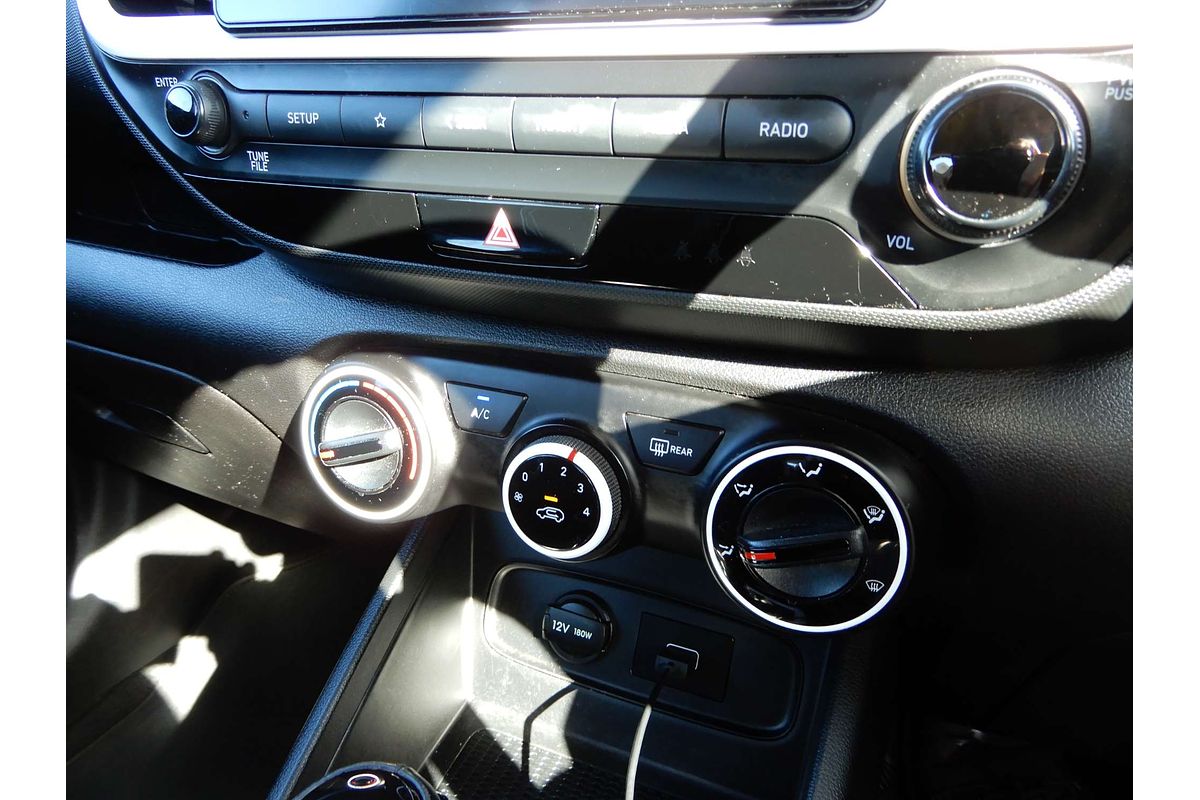 2020 Hyundai Venue Active QX.V3