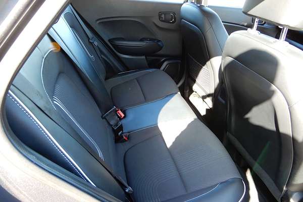 2020 Hyundai Venue Active QX.V3
