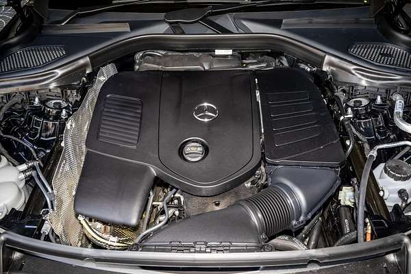 2025 Mercedes-Benz GLC-Class GLC200 X254