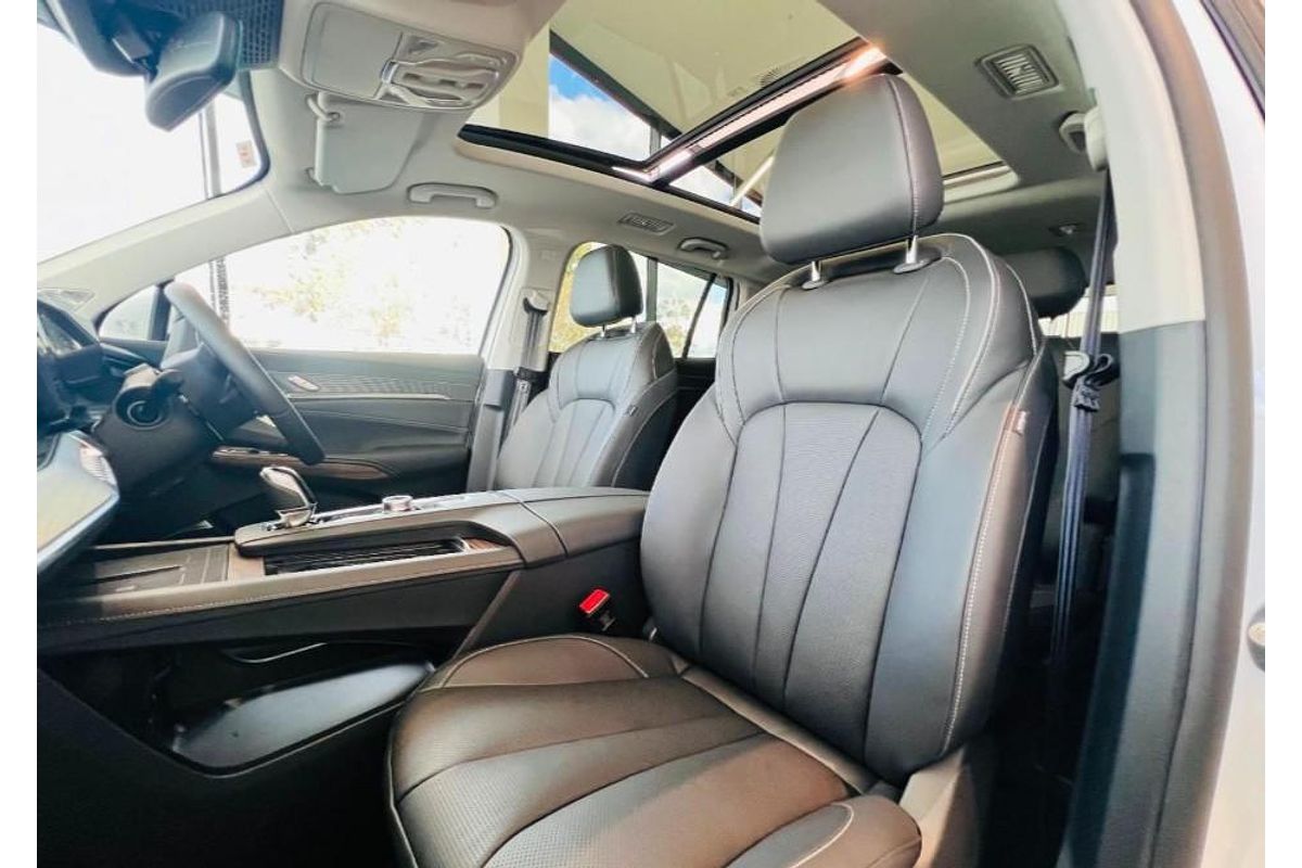 2025 MG QS Essence IS31