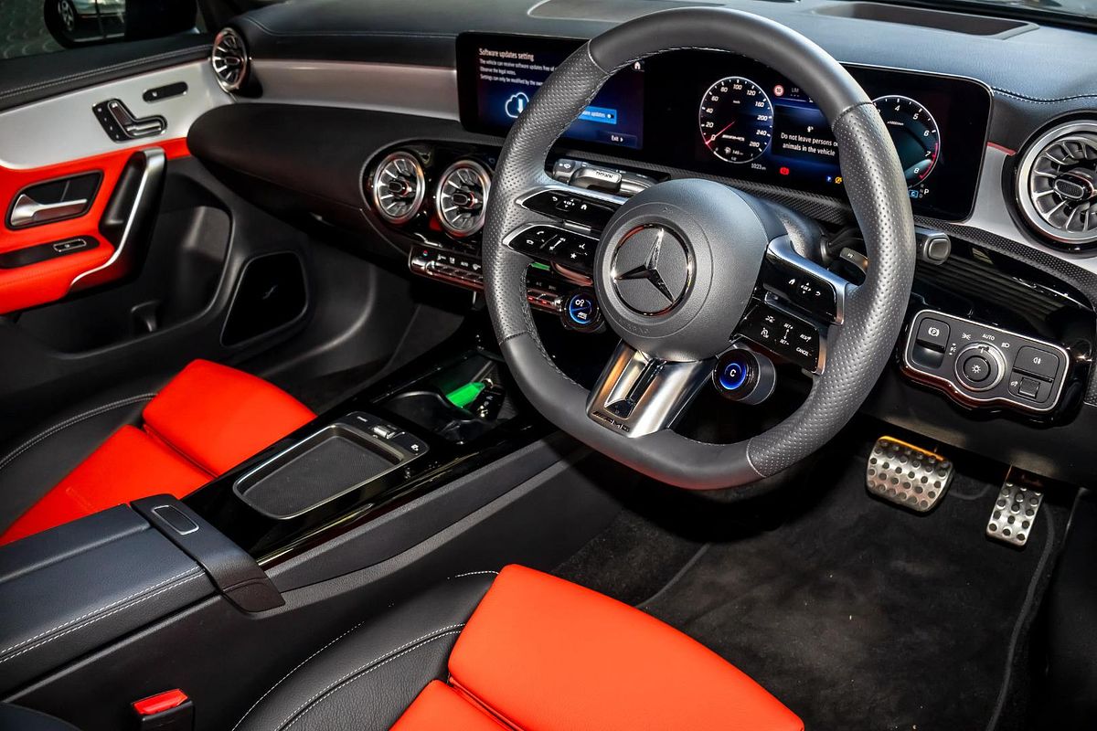 2024 Mercedes-Benz CLA-Class CLA35 AMG C118