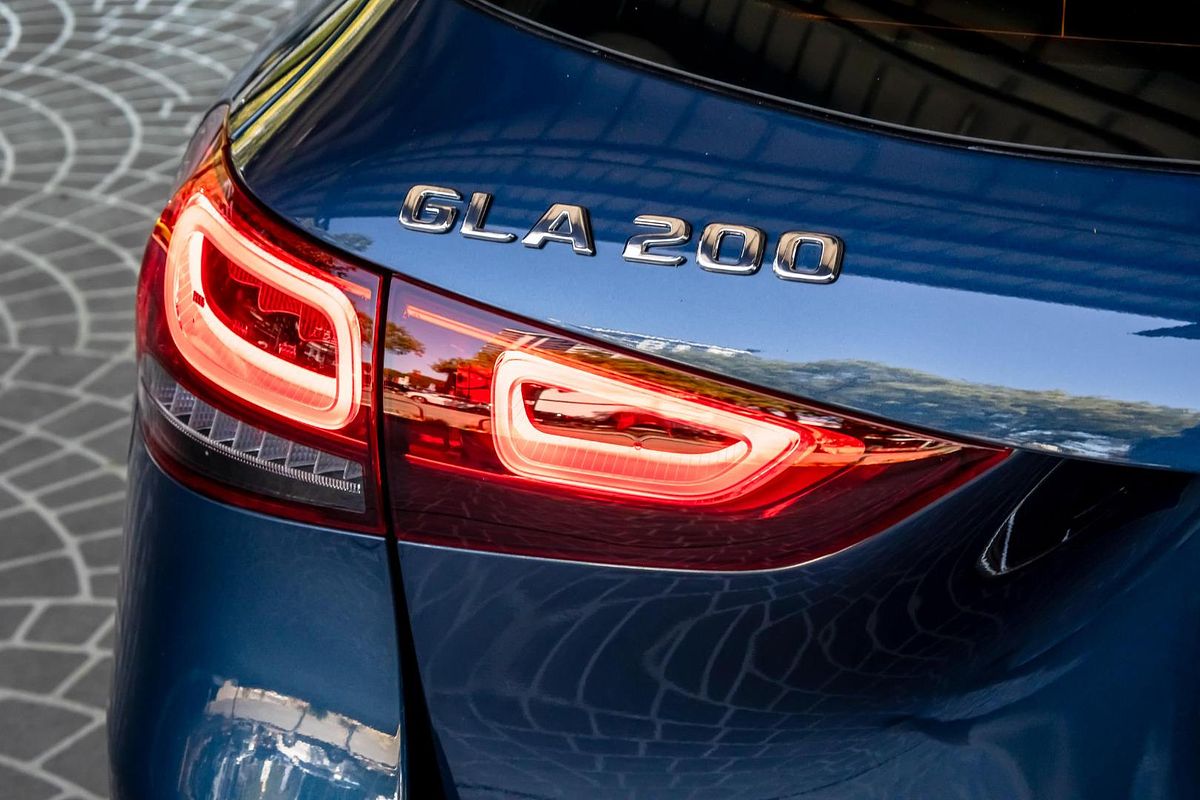 2022 Mercedes-Benz GLA-Class GLA200 H247