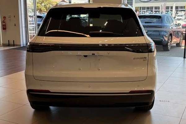 2025 Geely Starray EM-i Inspire P145