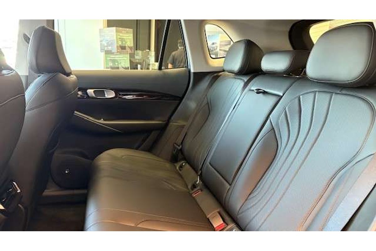 2025 Geely Starray EM-i Inspire P145