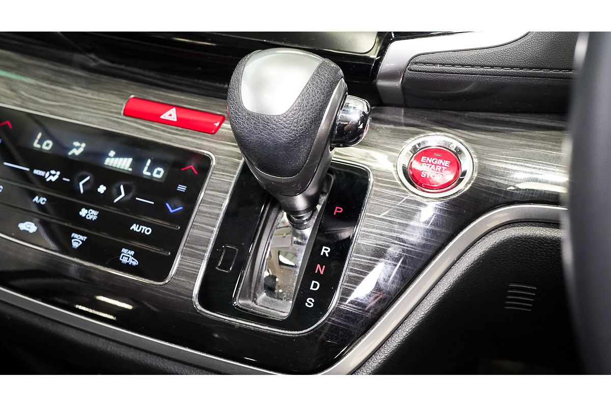 2015 Honda Odyssey VTi-L 5th Gen