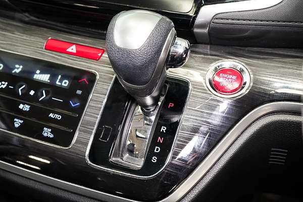 2015 Honda Odyssey VTi-L 5th Gen