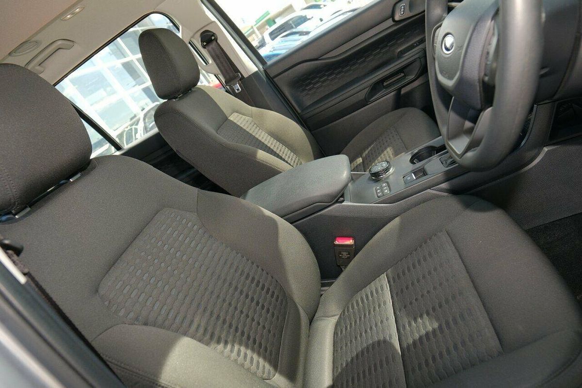 2024 Ford Everest Ambiente 2.0L