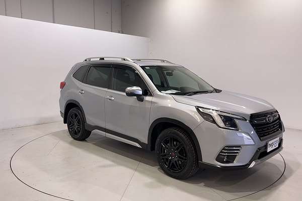 2022 Subaru Forester 2.5i-S S5
