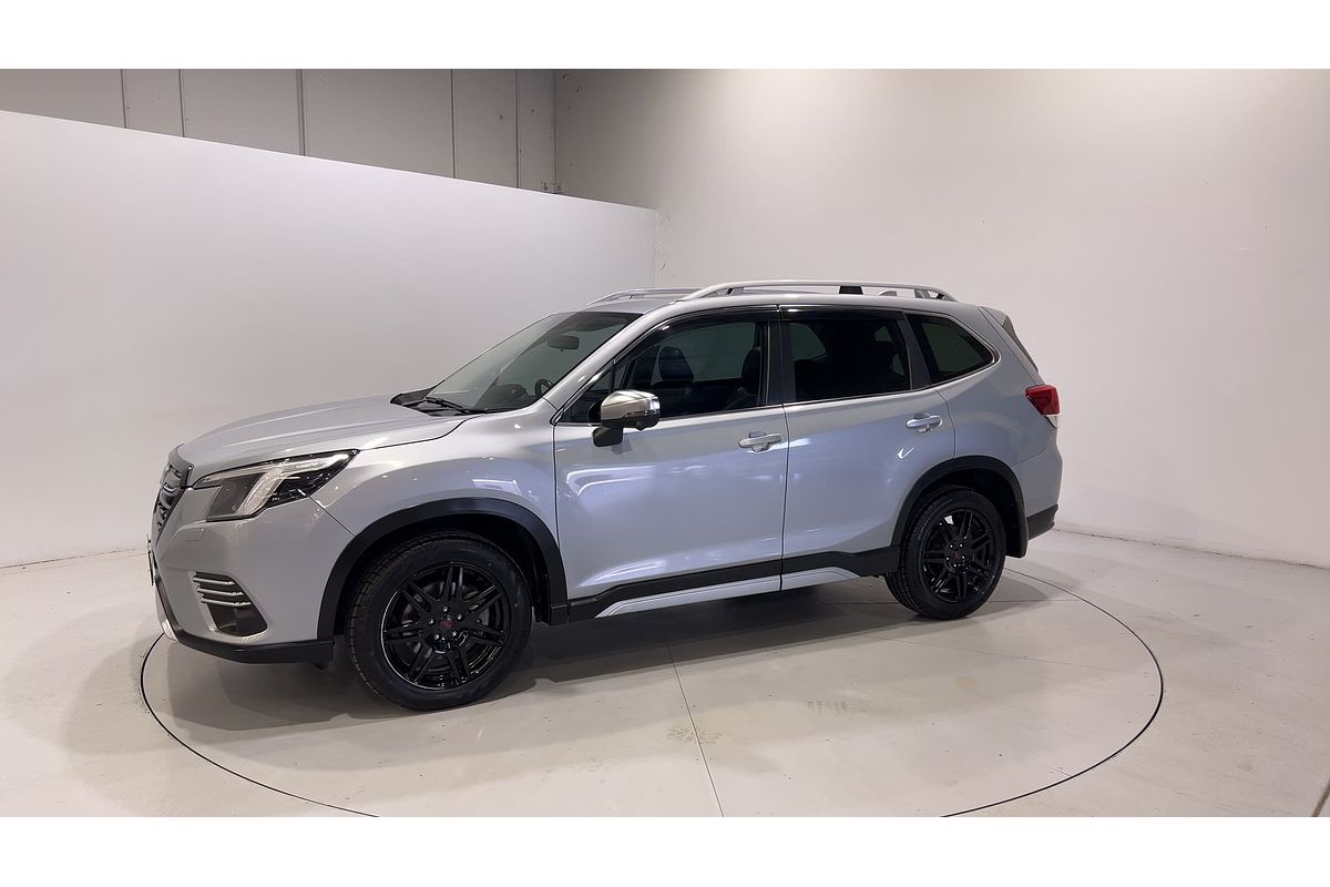 2022 Subaru Forester 2.5i-S S5