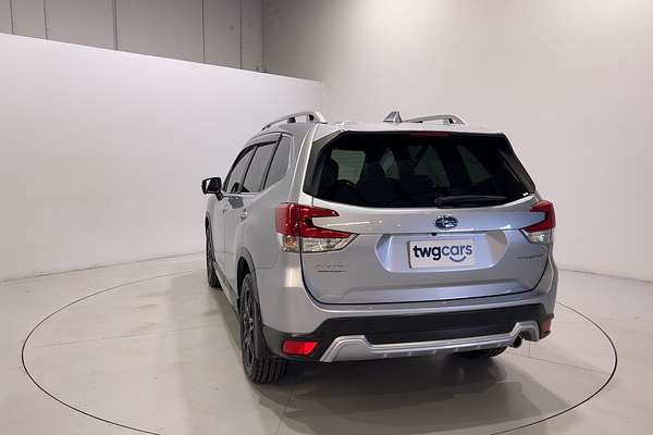 2022 Subaru Forester 2.5i-S S5