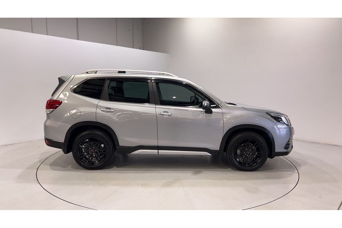 2022 Subaru Forester 2.5i-S S5
