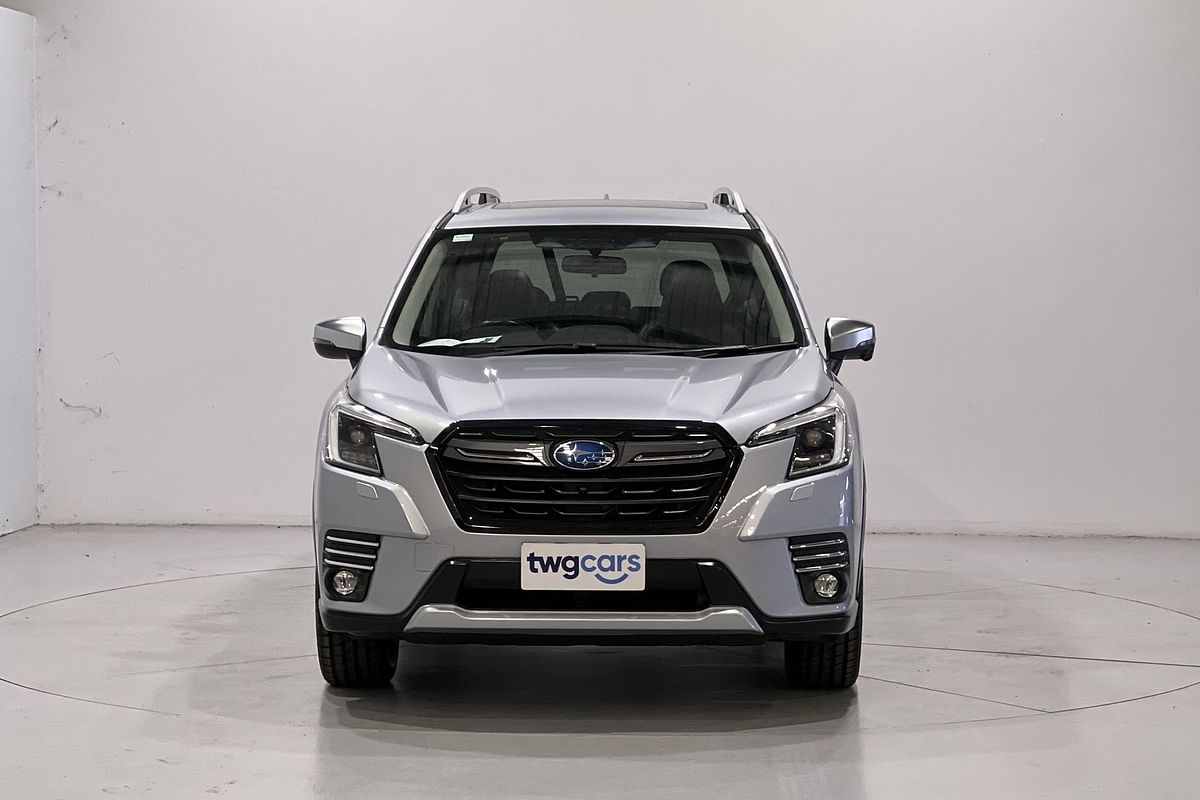2022 Subaru Forester 2.5i-S S5