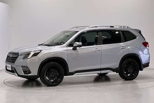 2022 Subaru Forester 2.5i-S S5