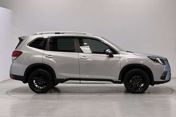 2022 Subaru Forester 2.5i-S S5