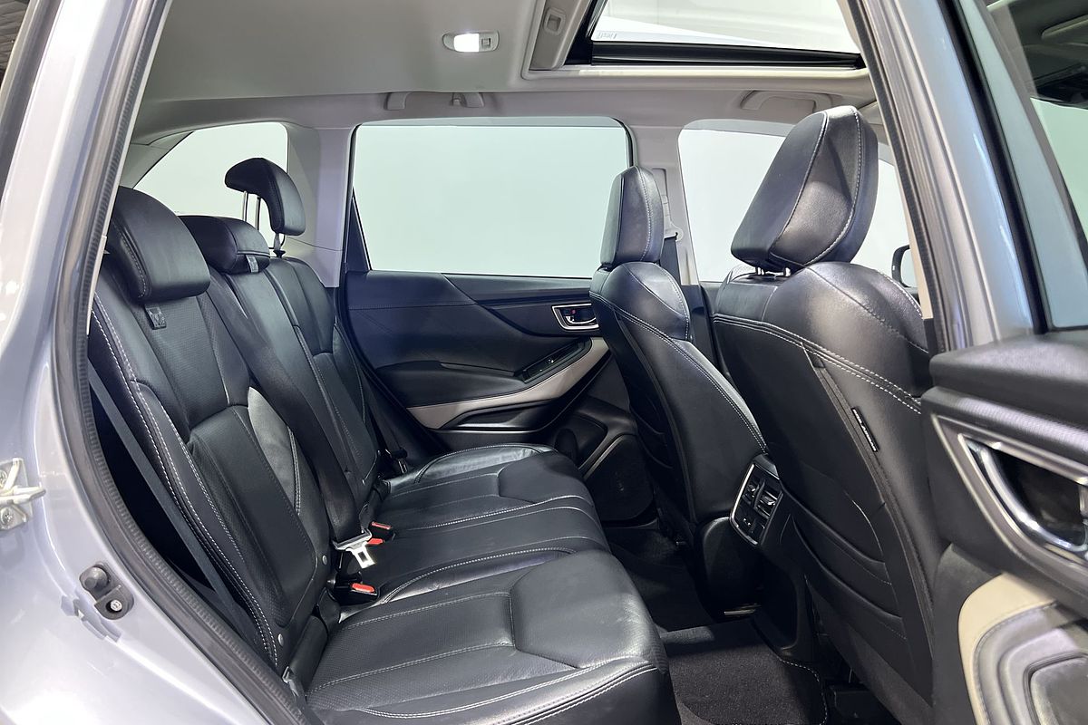 2022 Subaru Forester 2.5i-S S5