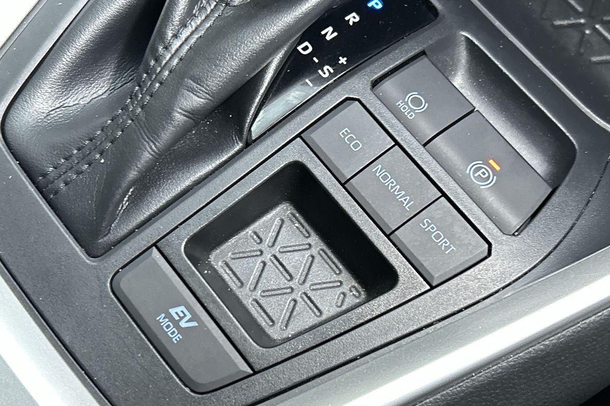 2022 Toyota RAV4 GX AXAH52R