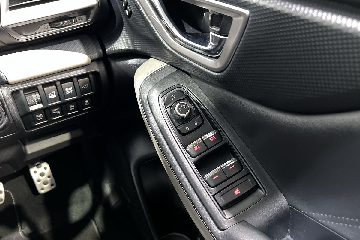 2022 Subaru Forester 2.5i-S S5