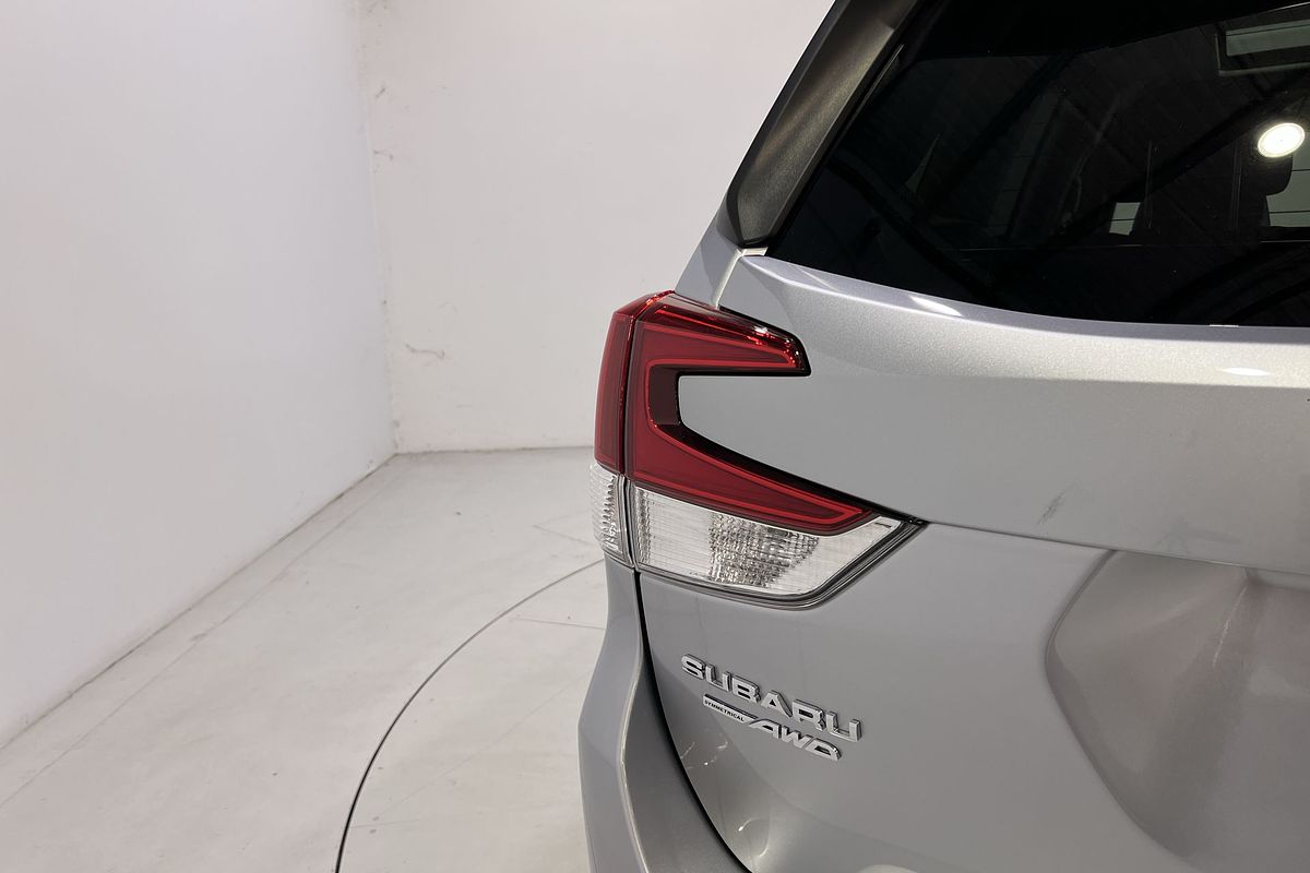 2022 Subaru Forester 2.5i-S S5