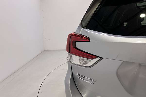 2022 Subaru Forester 2.5i-S S5