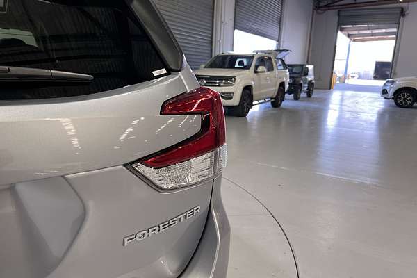 2022 Subaru Forester 2.5i-S S5
