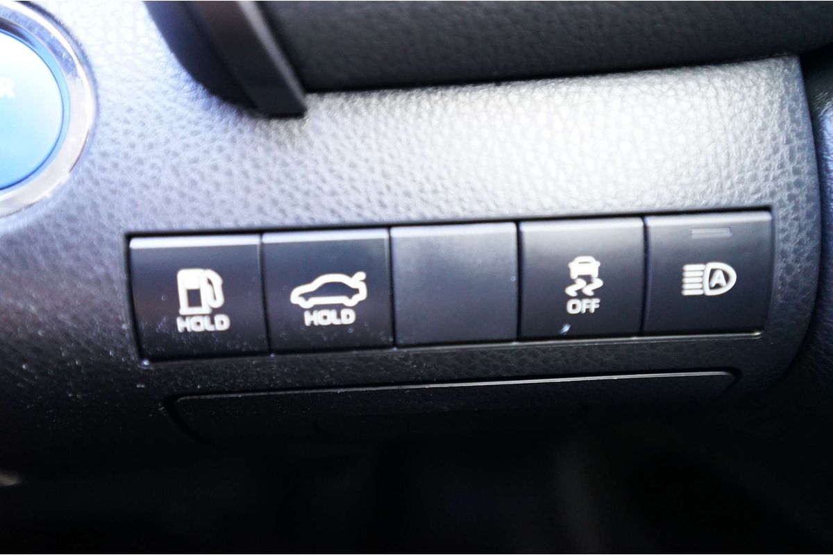2023 Toyota Camry Ascent AXVH70R