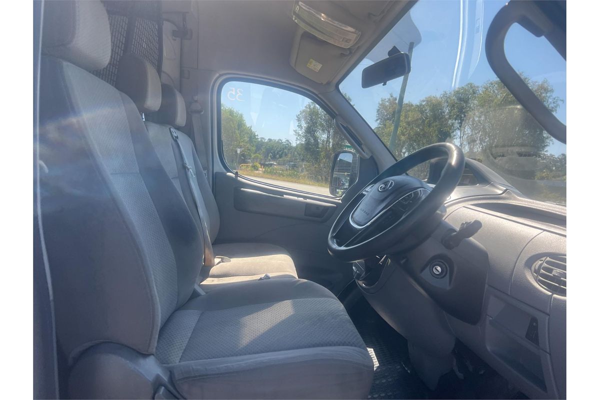 2021 LDV V80
