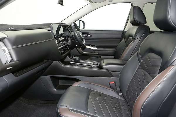 2023 Nissan Pathfinder Ti-L R53