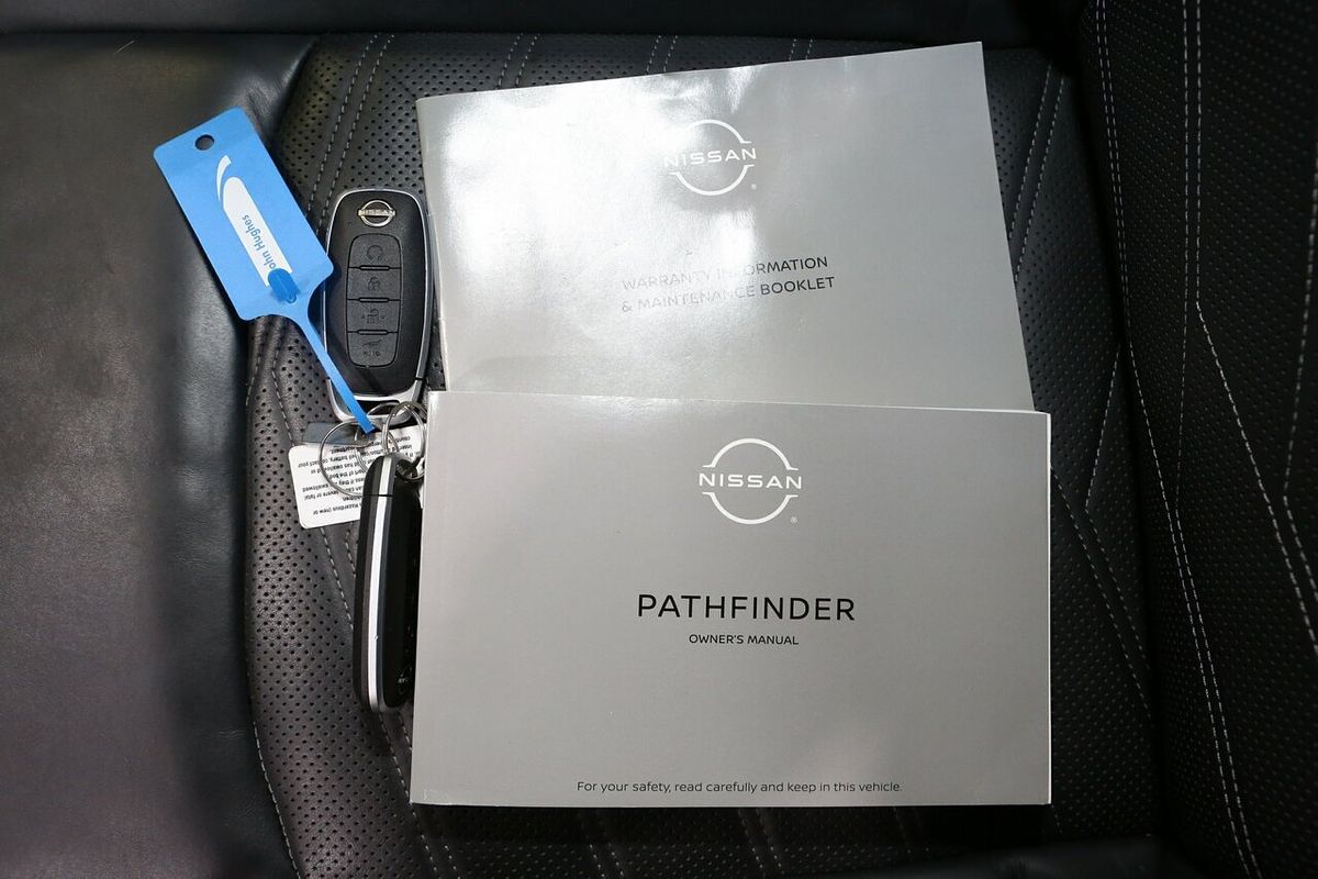 2023 Nissan Pathfinder Ti-L R53