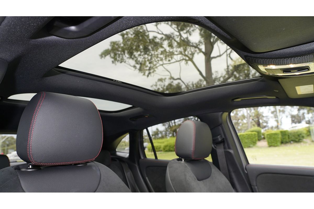 2024 Mercedes-Benz GLA-Class GLA250 H247