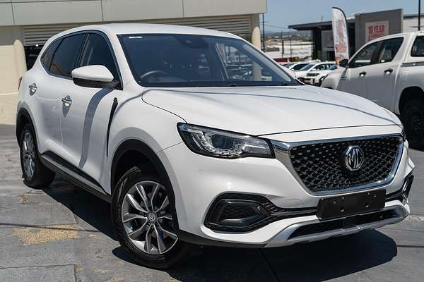 2022 MG HS Core SAS23