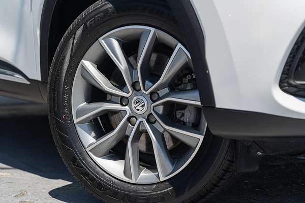 2022 MG HS Core SAS23