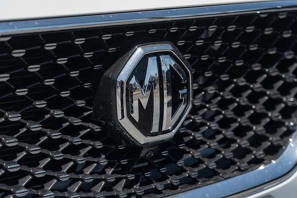 2022 MG HS Core SAS23