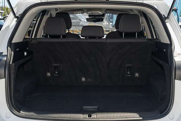 2022 MG HS Core SAS23