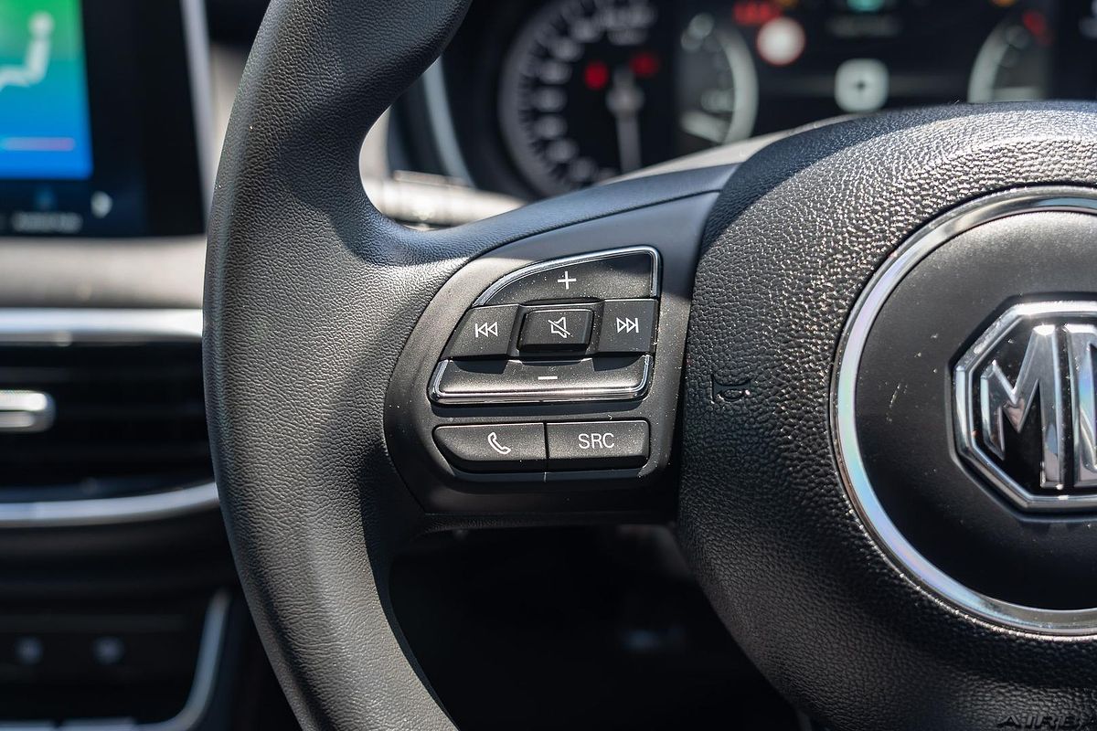 2022 MG HS Core SAS23