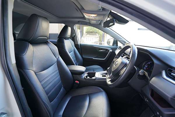 2020 Toyota RAV4 Cruiser AXAH52R