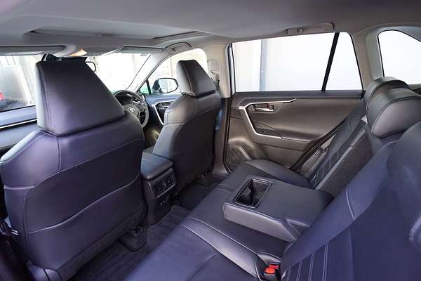 2020 Toyota RAV4 Cruiser AXAH52R