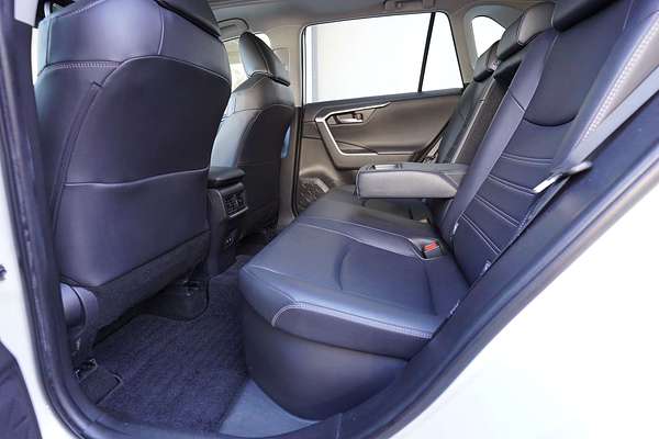 2020 Toyota RAV4 Cruiser AXAH52R