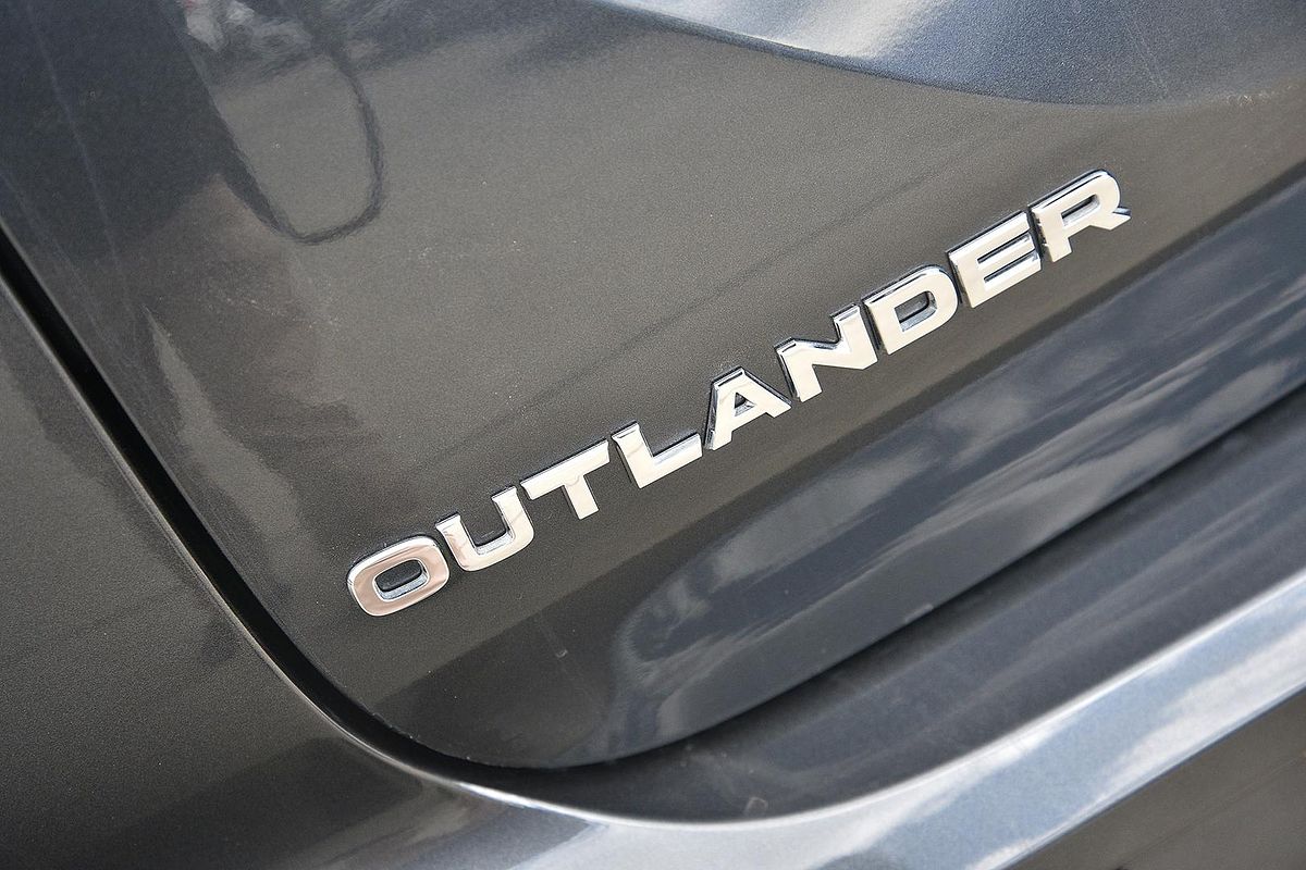 2025 Mitsubishi Outlander Aspire ZM