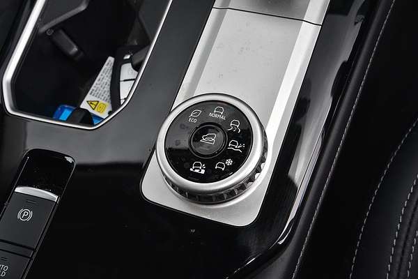 2025 Mitsubishi Outlander Aspire ZM